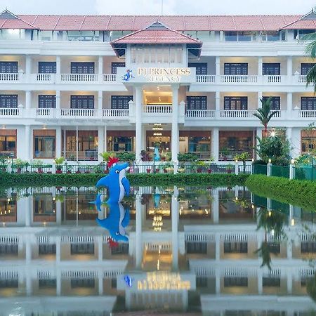 Hotel Rustic Leisures Llp Kochi Exteriér fotografie