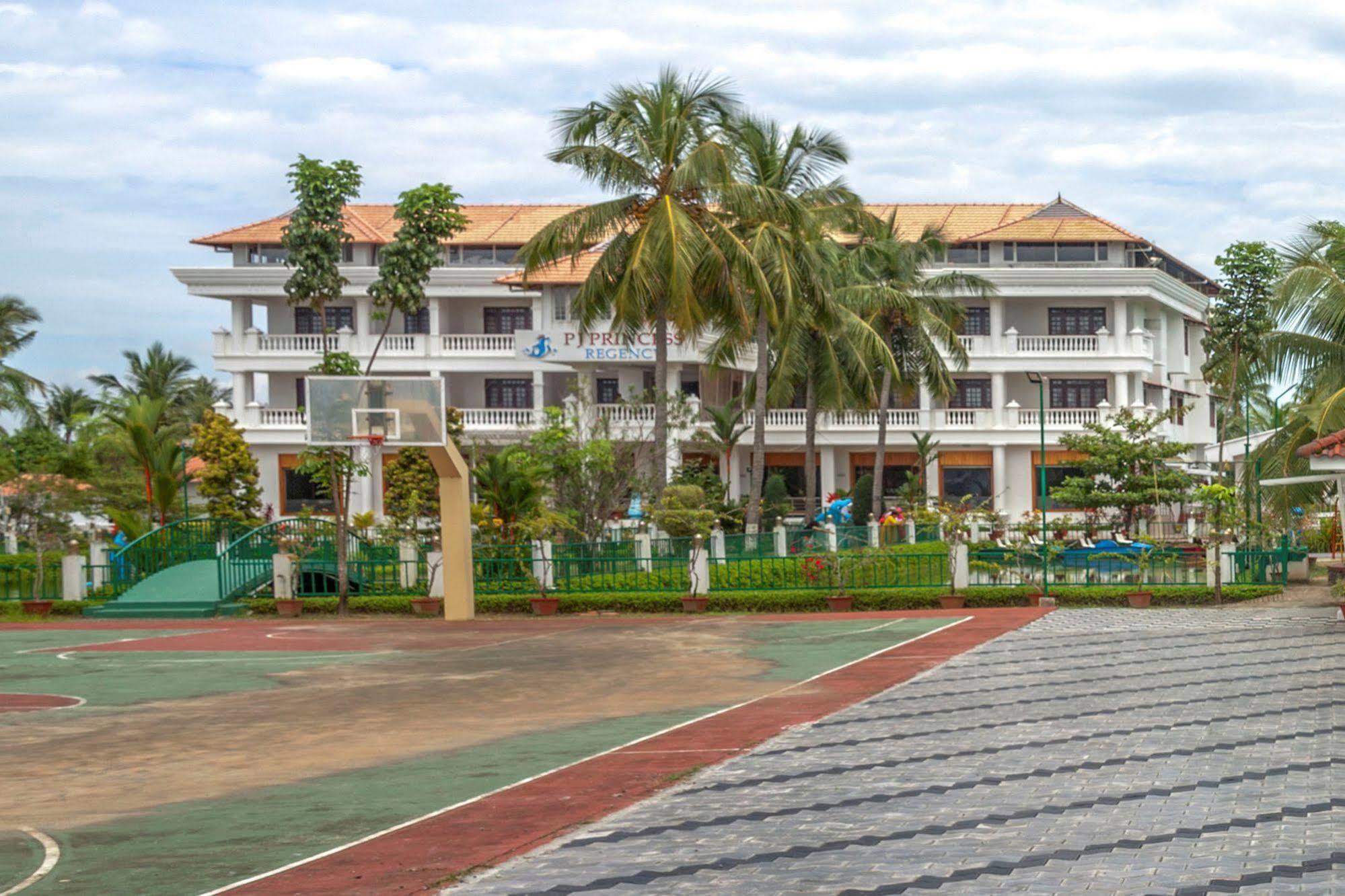 Hotel Rustic Leisures Llp Kochi Exteriér fotografie